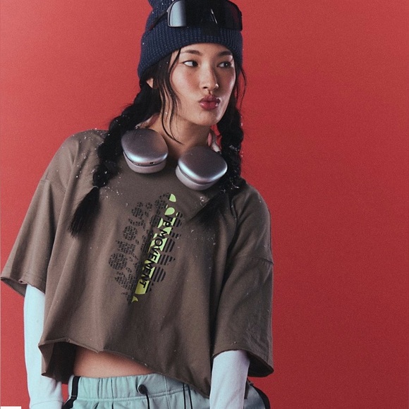 NWT Free People Inspire Buti Logo Tee - Picture 2 of 6